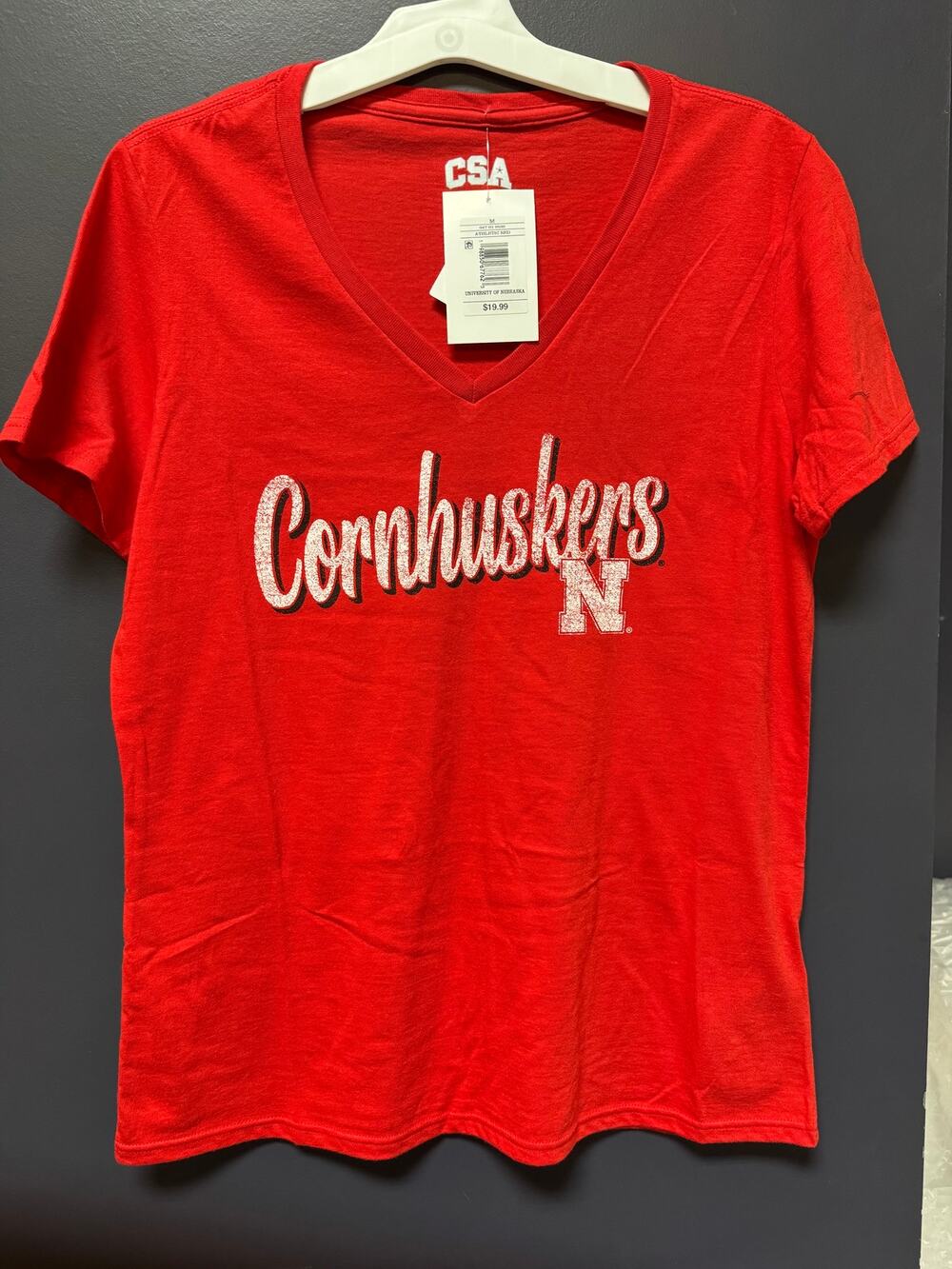 NWT NCAA Nebraska Cornhuskers Women's V-Neck T-Shirt - M